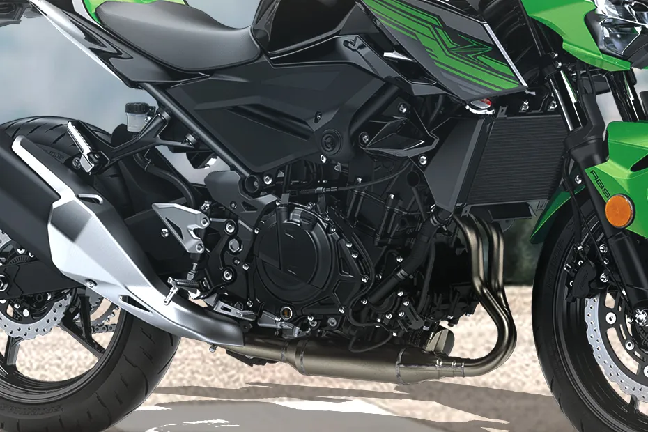 Kawasaki Z400: ভারতে আসছে শীঘ্রই! জানুন মূল্য, স্পেসিফিকেশন এবং লঞ্চের তারিখ 2 Kawasaki Z400 Engine