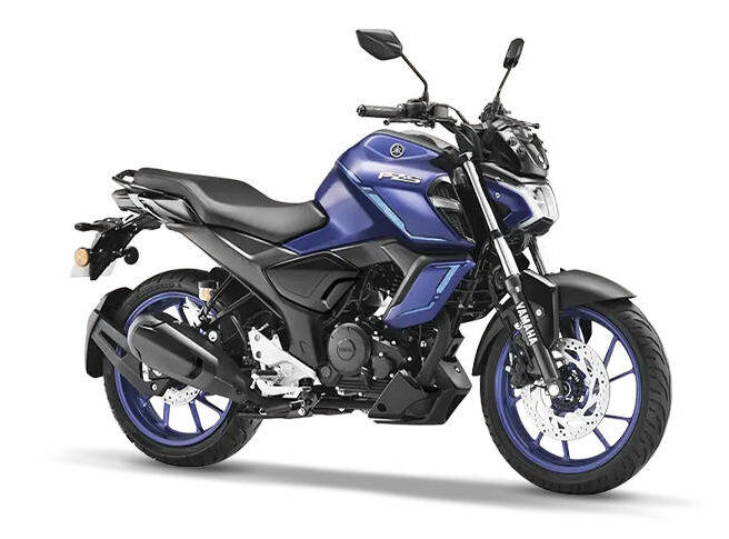 Yamaha FZ-S Hybrid: শক্তি ও স্টাইলের মিশেলে নতুন অভিজ্ঞতা 2 Yamaha FZ-S Hybrid Racing Blue